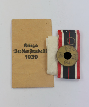 Kriegsverdienstmedaille, in Verleihungstüte Carl Polath Schrobenhausen - Militaria-Berlin