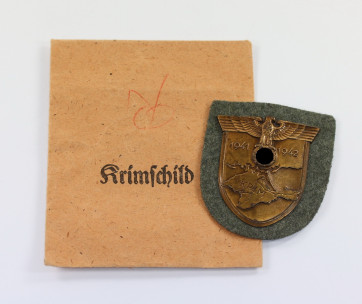 Krimschild auf Heeresstoff, in Verleihungstüte, Friedrich Orth  - Militaria-Berlin