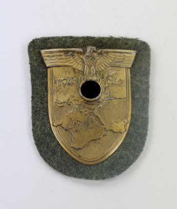  Krimschild auf Heeresstoff, Wilhelm Deumer, Lüdenscheid - Militaria-Berlin