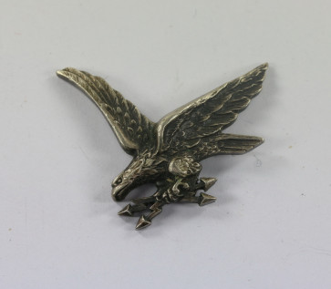 Luftwaffe, Adler für Fliegerschützenabzeichen, Hst. W. Deumer Lüdenscheid - Militaria-Berlin