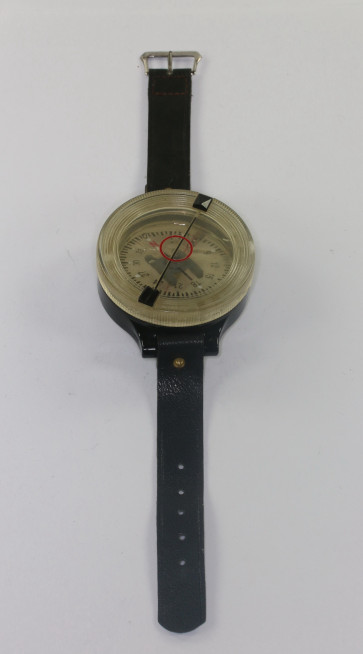Luftwaffe, Armkompass AK39 (FI 23235-1) - Militaria-Berlin
