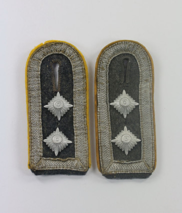 Luftwaffe, Paar Schulterklappen Oberfeldwebel fliegendes Personal / Fallschirmtruppe - Militaria-Berlin