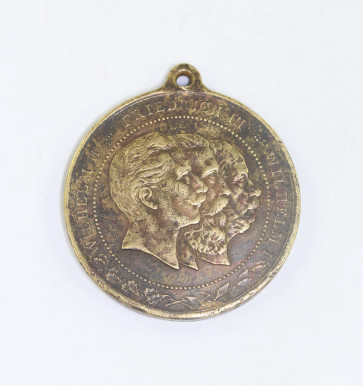 Medaille, Zur Erinnerung an das Drei Kaiserjahr 1888 8bronze) - Militaria-Berlin
