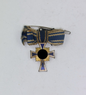  Miniatur Mutterkreuz in Gold an Schleife - Militaria-Berlin