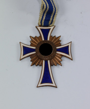 Mutterkreuz in Bronze - Militaria-Berlin