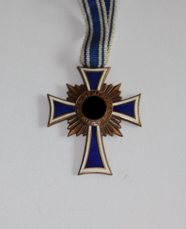 Mutterkreuz in Bronze, Der Deutschen Mutter - Militaria-Berlin
