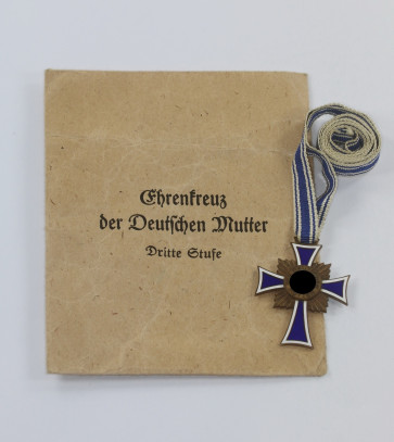  Mutterkreuz in Bronze, in Verleihungstüte Jakob Bengel Idar-Oberstein - Militaria-Berlin