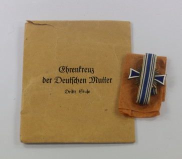 Mutterkreuz in Bronze, in Verleihungstüte Lock & Hanenberger, Oberstein / Nahe Variante (!) - Militaria-Berlin