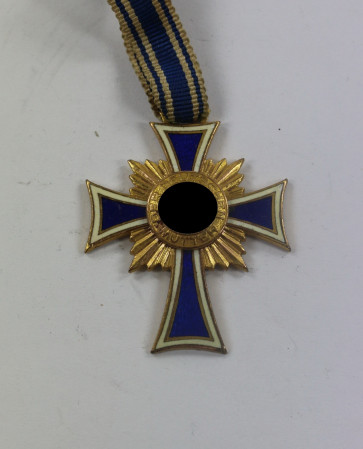 Mutterkreuz in Gold, "Der Deutschen Mutter" - Militaria-Berlin