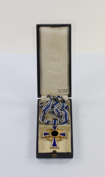 Mutterkreuz in Gold, im Etui, Paul Meybauer - Militaria-Berlin
