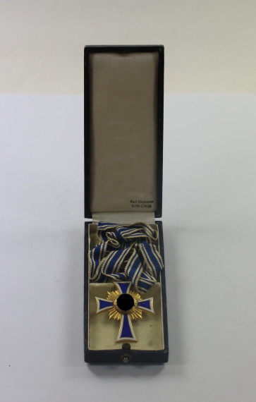  Mutterkreuz in Gold, im Etui, Paul Meybauer Berlin S.W.68 - Militaria-Berlin