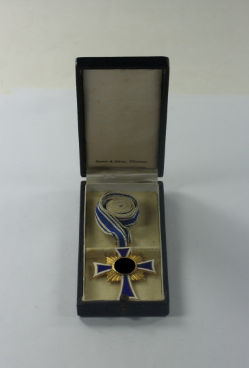  Mutterkreuz in Gold, im Etui, Ziemer & Söhne Oberstein - Militaria-Berlin