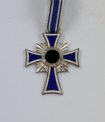 Mutterkreuz in Silber - Militaria-Berlin