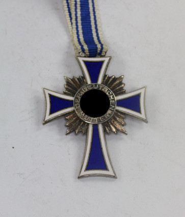  Mutterkreuz in Silber, Der Deutschen Mutter - Militaria-Berlin