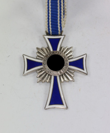 Mutterkreuz in Silber, Der Deutschen Mutter - Militaria-Berlin