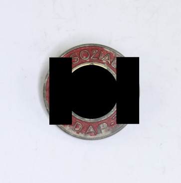 NSDAP Parteiabzeichen, Hst. RZM M1/148 (Heinrich Ulbrichts Witwe, Wien) - Militaria-Berlin