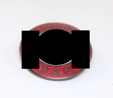 NSDAP Parteiabzeichen, Hst. RZM M1/27 (Ernst L. Müller, Pforzheim) - Militaria-Berlin