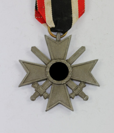 Kriegsverdienstkreuz 2. Klasse mit Schwertern - Militaria-Berlin