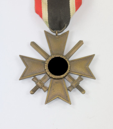  Kriegsverdienstkreuz 2. Klasse mit Schwertern - Militaria-Berlin