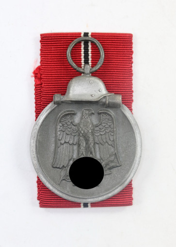  Ostmedaille, Hst. 93 - Winterschlacht im Osten 1941/42 - Militaria-Berlin