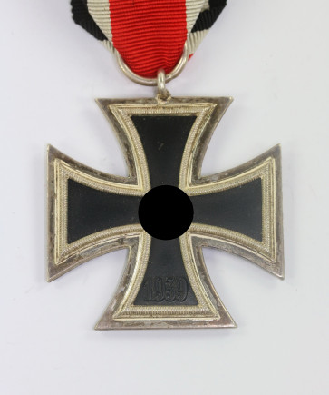 Eisernes Kreuz 2. Klasse 1939, Hst. 100 (Rudolf Wächtler & Lange, Mittweida) - Militaria-Berlin