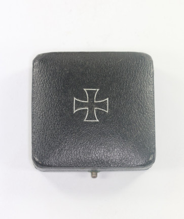 Etui Eisernes Kreuz 1. Klasse 1939, gewölbter Deckel - Militaria-Berlin