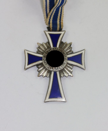 Mutterkreuz in Silber - Militaria-Berlin