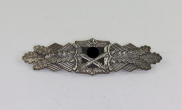 Nahkampfspange in Silber, Hst. JFS, 1. Modell - Militaria-Berlin