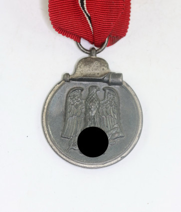 Ostmedaille, Hst. 107 (Carl Wild, Hamburg) - Militaria-Berlin