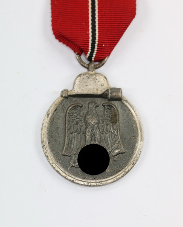 Ostmedaille, Hst. 107, Winterschlacht im Osten 1941/42 - Militaria-Berlin
