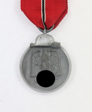  Ostmedaille, Hst. 127, Winterschlacht im Osten 1941/42 - Militaria-Berlin
