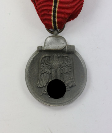  Ostmedaille, Hst. 13, Winterschlacht im Osten 1941/42 - Militaria-Berlin