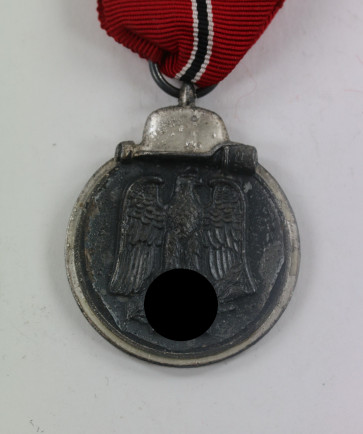 Ostmedaille, Hst. 18 (Karl Wurster KG, Markneukirche) - Militaria-Berlin