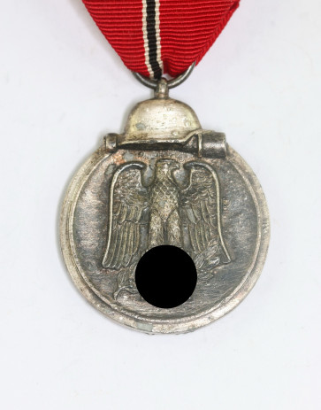 Ostmedaille, Hst. 18 (Karl Wurster KG, Markneukirche) - Militaria-Berlin