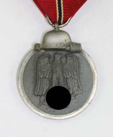 Ostmedaille, Hst. 19. (E.Ferdinand Wiedmann, Frankfurt, am Main) - Militaria-Berlin