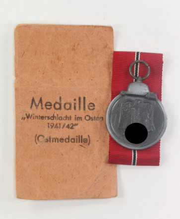 Ostmedaille, Hst. 60, in Verleihungstüte Katz & Deyle, Pforzheim - Militaria-Berlin