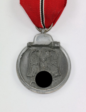  Ostmedaille, Hst. 60, Winterschlacht im Osten 1941/42 - Militaria-Berlin
