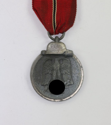  Ostmedaille, Hst. 76, Winterschlacht im Osten 1941/42 - Militaria-Berlin