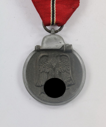Ostmedaille, Hst. 7, (Paul Meybauer, Berlin) - Militaria-Berlin