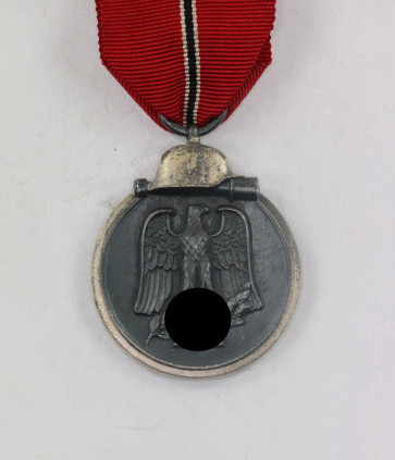  Ostmedaille, Hst. 93, Winterschlacht im Osten 1941/42 - Militaria-Berlin
