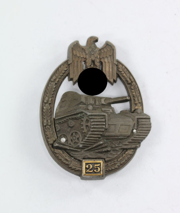 Panzerkampfabzeichen in Bronze mit Einsatzzahl 25, C.E. Juncker - Militaria-Berlin