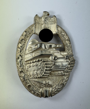 Panzerkampfabzeichen in Silber, Hst. A.S. (Adolf Scholze, Gablonz) - Militaria-Berlin