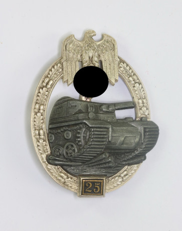 Panzerkampfabzeichen in Silber mit Einsatzzahl 25, Josef Feix & Söhn, Gablonz  (JFS) - Militaria-Berlin