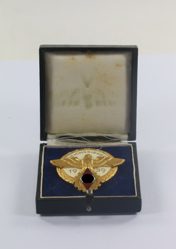 Reichssieger 1939, Hst. G. Brehmer, Markneukirchen, im Etui - Militaria-Berlin