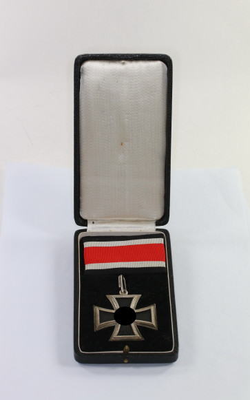 Ritterkreuz des Eisernen Kreuzes, frühes Klein & Quenzer, im Etui - Militaria-Berlin