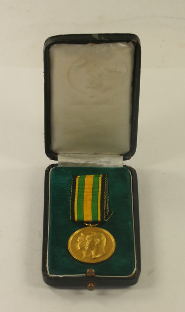 Sachsen-Weimar, Jubiläumsmedaille zur Erinnerung an die Goldene Hochzeit 8.October 1842 - 1892, im Etui - Militaria-Berlin