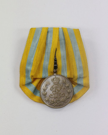 Sachsen, Friedrich August Medaille in Silber, an Einzelspange - Militaria-Berlin