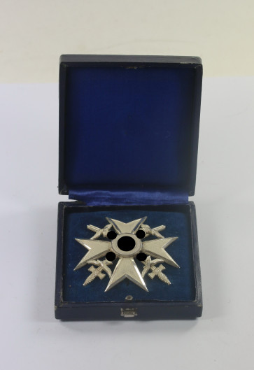 Spanienkreuz in Silber mit Schwertern, Wilhelm Deumer, Lüdenscheid 835, im LDO-Etui (!) - Militaria-Berlin