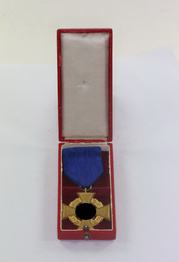  Treudienstehrenzeichen in Gold (40 Jahre), im Etui - Militaria-Berlin