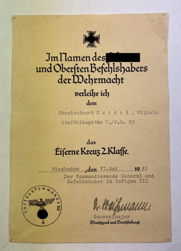 Urkunde Eisernes Kreuz 2. Klasse 1939, Staffelkapitän J.G. 52, Oberleutnant Wilhelm Keidel - Militaria-Berlin